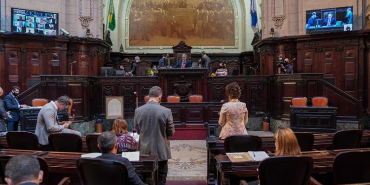 Veja o que os deputados do Estado do Rio votam nesta terça-feira, dia 20 de abril
