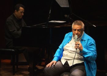 Agnaldo Timóteo morre de covid-19