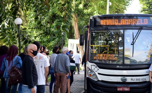 Maio Amarelo: Barra Mansa firma parceria com empresas de ônibus para conscientização no trânsito