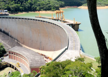 ONS alerta sobre a maior crise hidrológica em 91 anos no Brasil. Funil, em Itatiaia, opera com 42% de volume útil