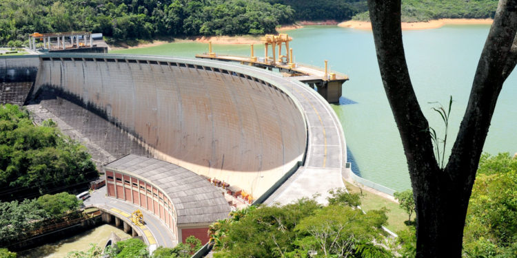 ONS alerta sobre a maior crise hidrológica em 91 anos no Brasil. Funil, em Itatiaia, opera com 42% de volume útil