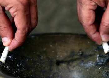 Dia Sem Tabaco: podcast ajuda quem quer parar de fumar e alerta sobre riscos diante da Covid