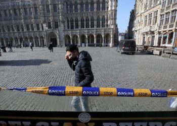 Comissão Europeia propõe reabrir fronteiras a estrangeiros vacinados