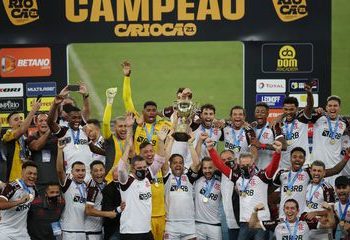Flamengo derrota Fluminense por 3 a 1 e conquista o Tri Carioca