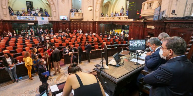 Veja o que os deputados irão votar nesta quinta-feira, dia 13, na Assembleia Legislativa do Estado do Rio
