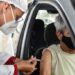 Portadores de deficiência permanente de 45 a 59 anos recebem dose da Astrazeneca em Barra Mansa