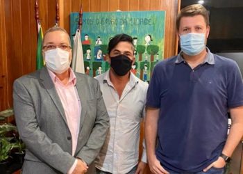 Secretário Gustavo Tutuca anuncia início de obras nas estradas de Barra do Piraí