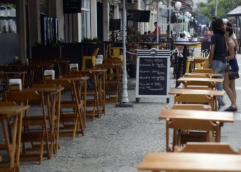 Crise x Covid-19: 71% dos bares e restaurantes estão endividados