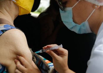 Covid-19: doenças neurológicas crônicas são incluídas na nova lista de enfermidades para vacinação