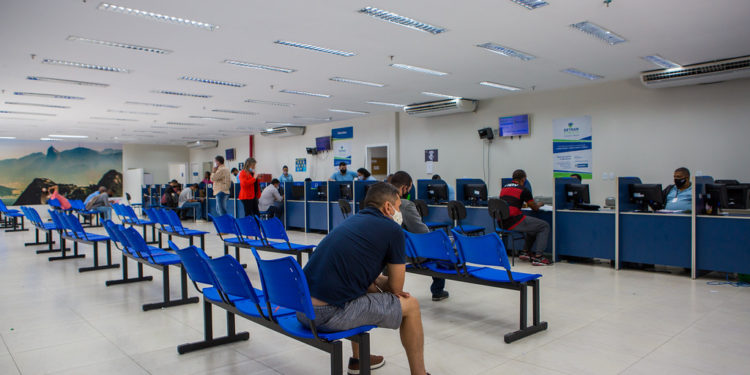 Mutirão do Detran.RJ oferece mais de sete mil vagas neste sábado, dia 12