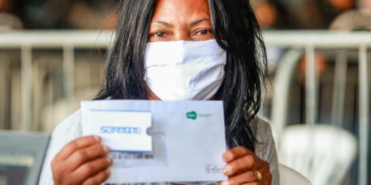 Mais de 33 mil desempregados estão habilitados no SuperaRJ