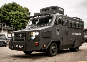 Novo blindado vem equipado com câmeras para filmar operações﻿