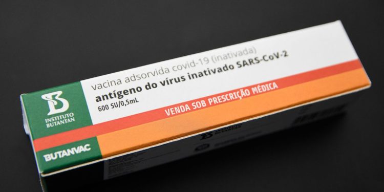 Anvisa autoriza testes em humanos para a vacina ButanVac