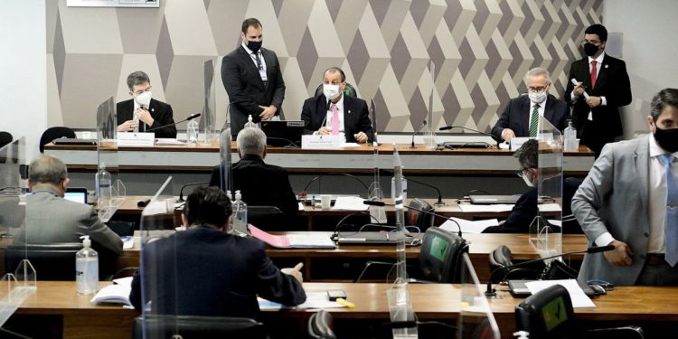CPI convoca deputado Ricardo Barros e ex-diretor da Saúde