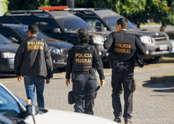 Governador do Amazonas é alvo de operação da Polícia Federal