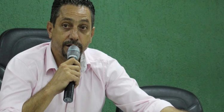 Presidente interino da Câmara vai assumir interinamente prefeitura de Itatiaia