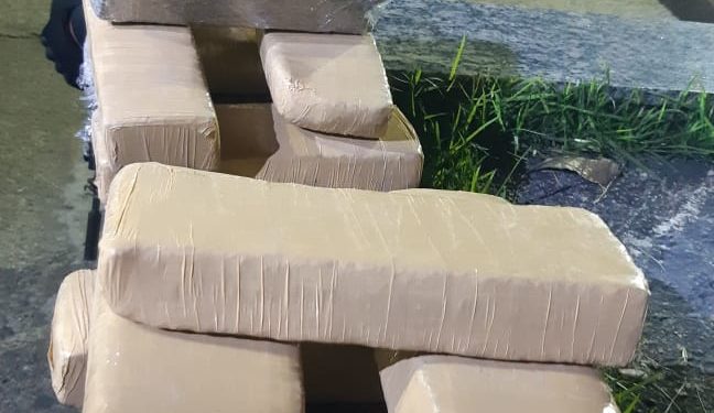 PM prende homem com 7 quilos de maconha em Resende