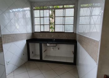 Venda de casa no Centro de Barra Mansa