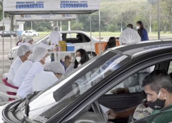 Barra Mansa aplica 1ª dose em pessoas com 49 anos nesta quinta-feira, dia 1