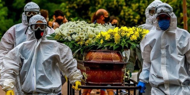 Em 24 horas, Brasil registra 88 mil novos casos e 2.504 mortes