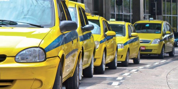 Taxistas: lei permite o transporte de passageiros em formato intermunicipal