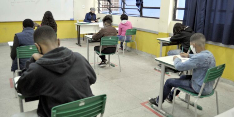 Barra Mansa registra indicadores positivos no primeiro semestre letivo