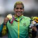 Ana Marcela Cunha é ouro na maratona aquática