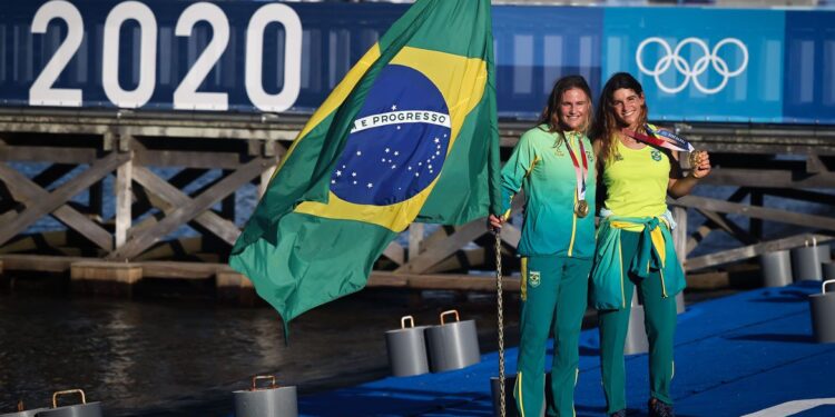 Ouro deixa Martine e Kahena no seleto grupo das bicampeãs olímpicas