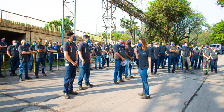 ArcelorMittal reinicia operação da aciaria em Barra Mansa