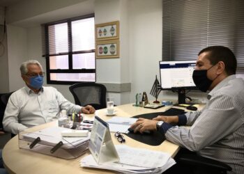 Deputado Noel de Carvalho se reúne com presidente do Detro para tratar de problemas no transporte público de Resende e Itatiaia