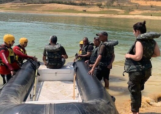 Guardas ambientais de Barra Mansa se especializam em navegação de embarcações