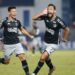 Vasco derrota Brusque na Série B com golaço de Nenê