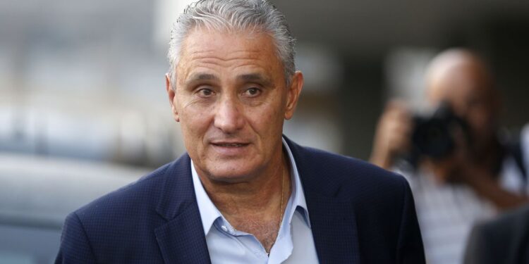 Tite convoca seleção, mas Neymar cumprirá punição