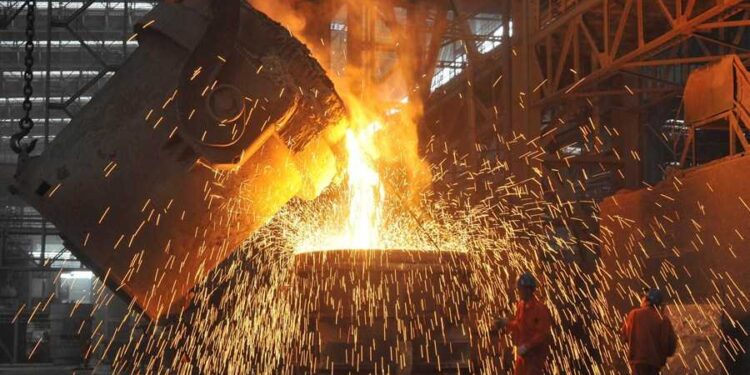 Indústria do aço volta a ter produção no nível pré-pandemia