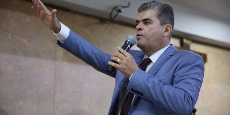 Prefeito de Duque de Caxias sofre atentado no Parque Paulista