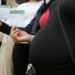 Câmara aprova retorno de gestantes vacinadas ao trabalho presencial