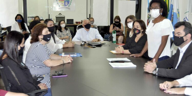 Barra Mansa terá aulas 100% presenciais a partir do dia 18