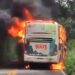 Vídeo dramático de acidente na RJ-106 viraliza nas redes sociais. Passageiros entram em pânico para sair do ônibus