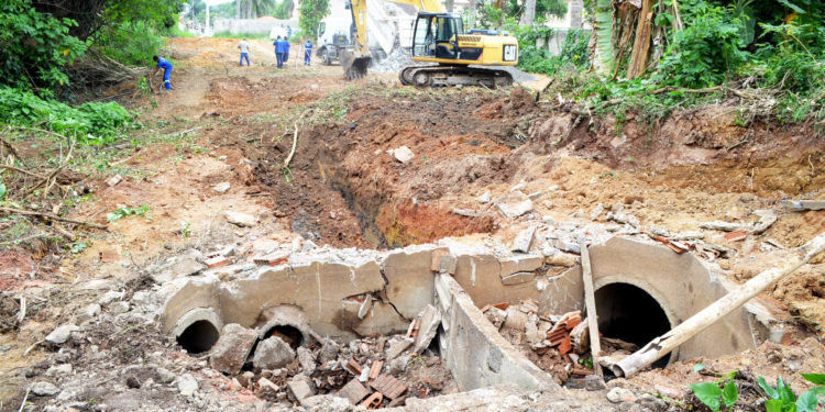 Resende inicia obras de drenagem para solucionar alagamentos no Grande Manejo