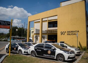 Polícia investiga assassinatos em BM e VR neste domingo