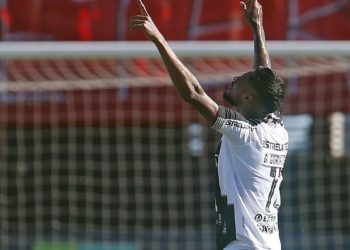 Botafogo vence Brasil de Pelotas e conquista Série B