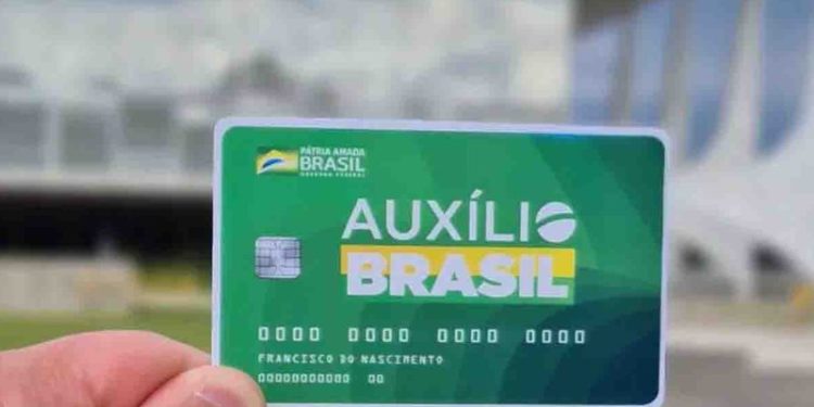 Caixa divulga calendário de pagamento do Auxílio Brasil