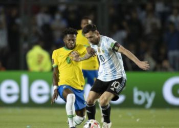 Brasil e Argentina empatam sem gols em jogo muito disputado