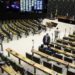 Congresso derruba veto e Fundo Eleitoral passa de R$ 2 bi para R$ 5,7 bilhões