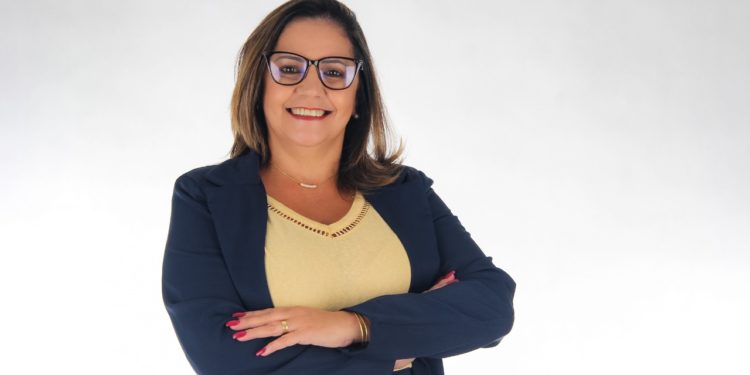 Pela primeira vez uma mulher presidirá o SINDUSCON Sul Fluminense
