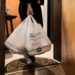 Comércio de Barra Mansa não poderá cobrar por sacolas biodegradáveis