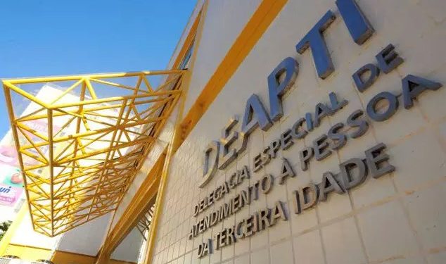 Homem é preso em flagrante após agredir o pai de 87 anos