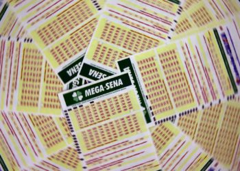 Mega-Sena acumula e prêmio pode chegar a R$ 37 milhões