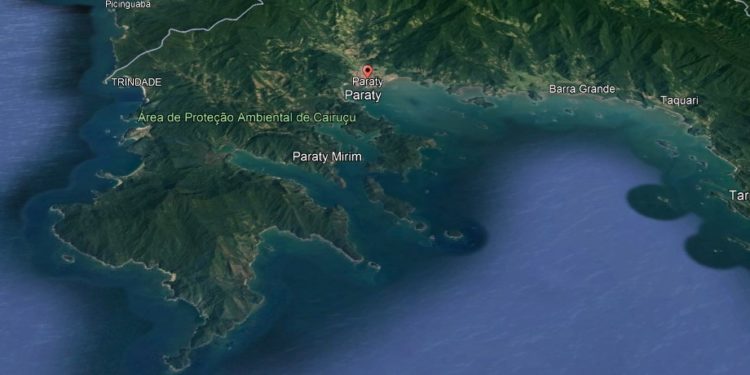 PM de Paraty: 5º CPA articula embarcação marítima para combater o tráfico na região costeira