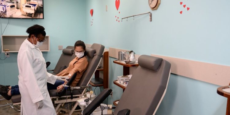 Hemonúcleo de Barra Mansa faz campanha para doação de sangue durante o recesso